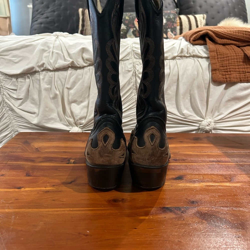 Durango Black and Brown Leather Western Heeled Boots - Picture 2 of 5